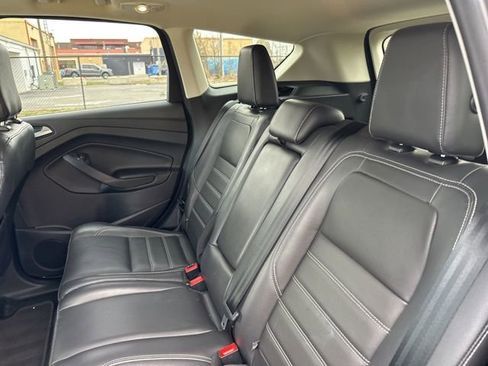 Used 2018 Ford Escape SEL w/ Ford Safe & Smart Package image 16