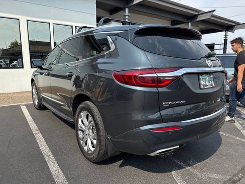 Used 2021 Buick Enclave Avenir w/ Avenir Technology Package AWD/4WD image 7