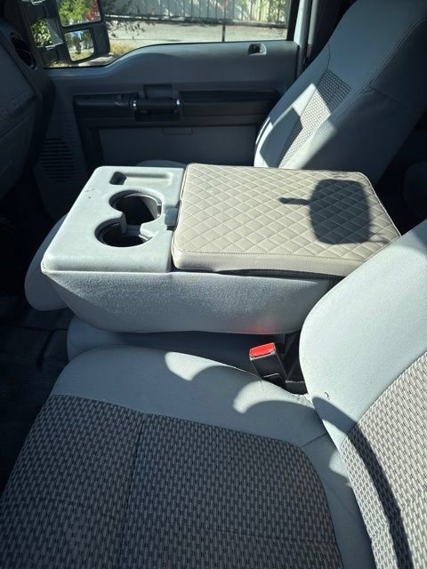 Used 2014 Ford F250 XL w/ Power Equipment Group RWD image 16