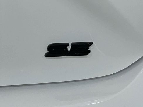 New 2026 Toyota Camry SE w/ Convenience Package image 10