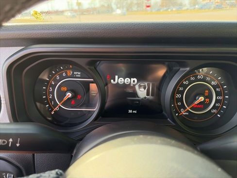 New 2026 Jeep Gladiator Willys image 11