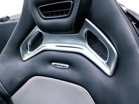 Used 2019 Mercedes-Benz AMG GT image 28