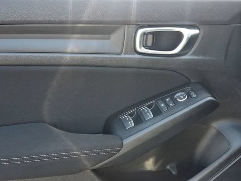 Certified 2022 Honda Civic LX image 12