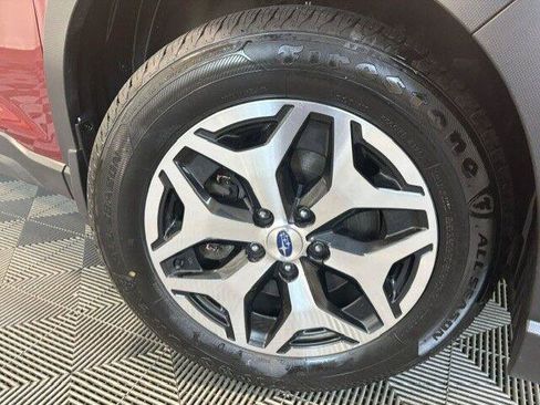 Used 2019 Subaru Forester Premium AWD/4WD image 20
