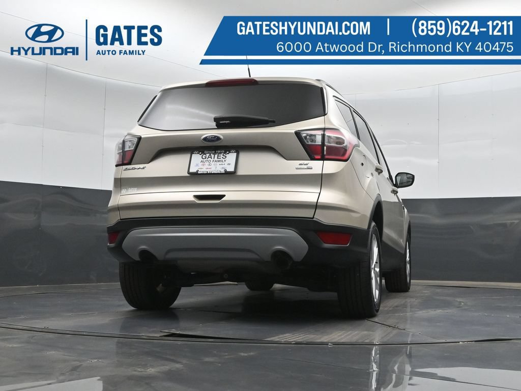 Used 2018 Ford Escape SE AWD/4WD image 35