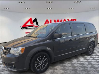 Used 2017 Dodge Grand Caravan SXT