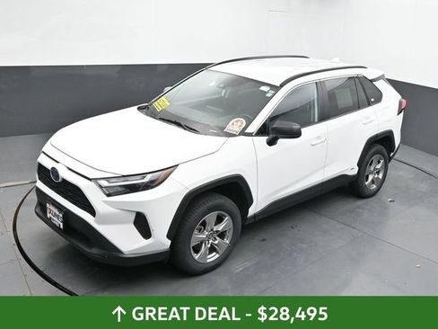 Used 2024 Toyota RAV4 LE AWD/4WD image 38