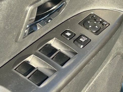 Used 2024 Mitsubishi Outlander Sport ES image 27