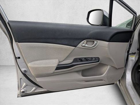 Used 2013 Honda Civic LX image 12