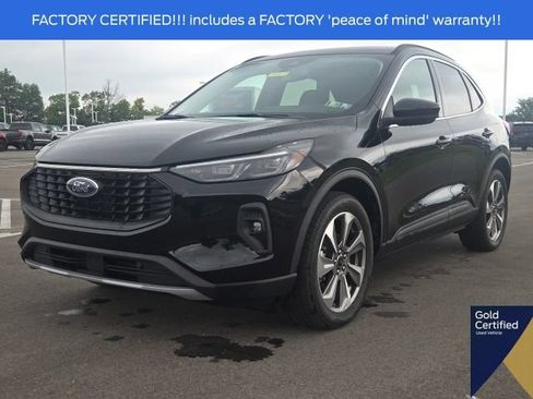 Used 2025 Ford Escape Platinum AWD/4WD image 2