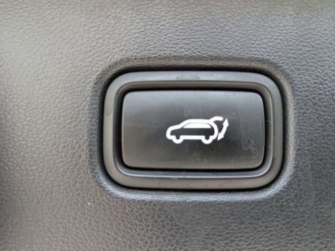 Used 2025 Hyundai Tucson SEL FWD image 16