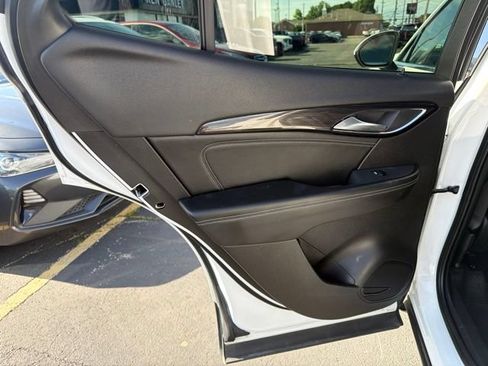 Used 2023 Buick Envision Preferred FWD image 13
