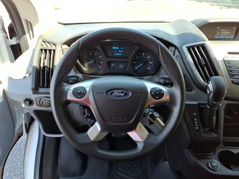 Used 2018 Ford Transit 350 XLT RWD image 8
