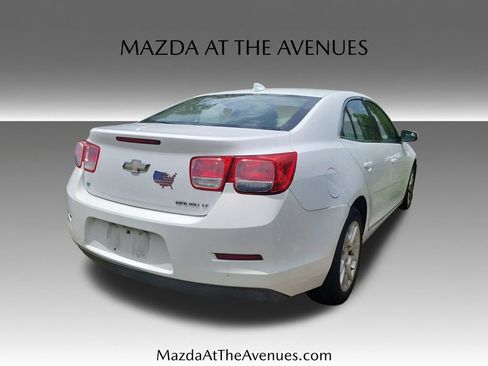 Used 2015 Chevrolet Malibu LT w/ Power Convenience Package FWD image 9