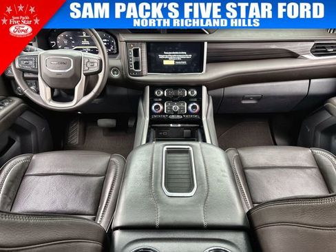 Used 2023 GMC Yukon XL Denali image 12
