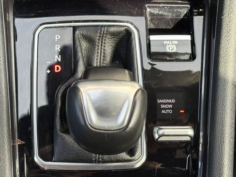 Used 2024 Jeep Compass Latitude AWD/4WD image 14