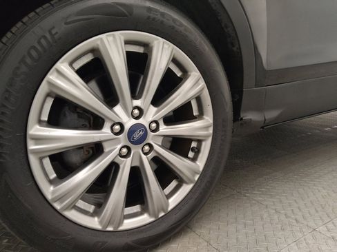 Used 2018 Ford Escape Titanium image 31