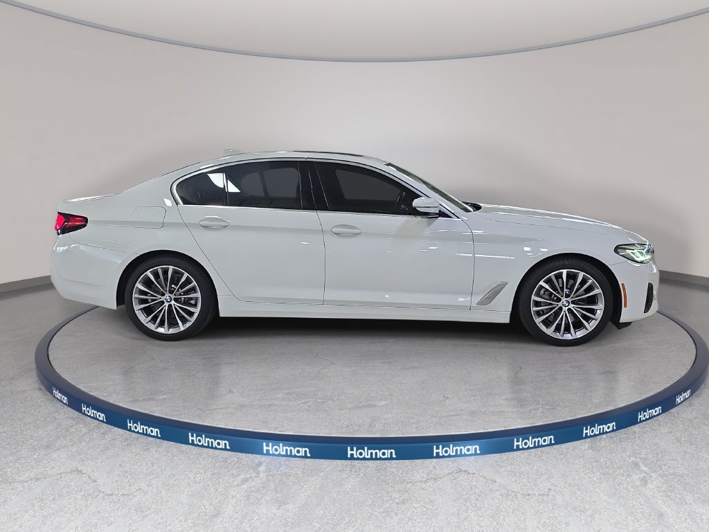 Certified 2022 BMW 530i w/ Premium Package RWD image 6