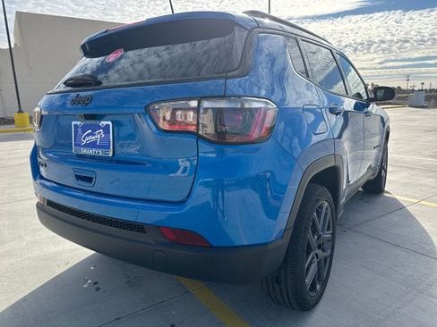 New 2026 Jeep Compass Latitude image 5