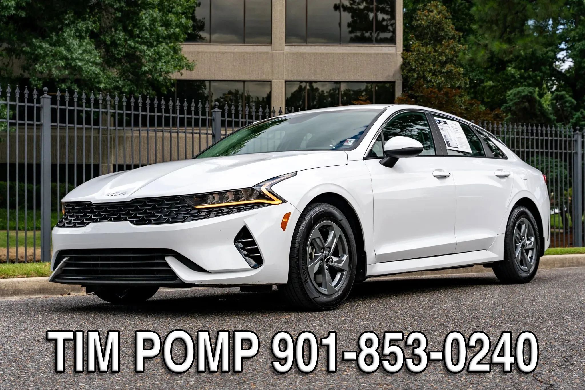Used 2023 Kia K5 LXS FWD image 1