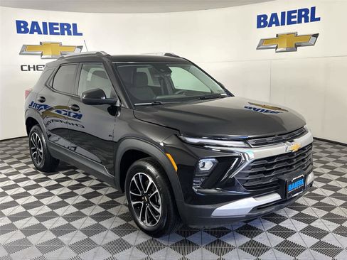 Used 2025 Chevrolet TrailBlazer LT image 7