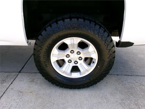 Used 2018 Chevrolet Silverado 1500 LT w/ All Star Edition image 11