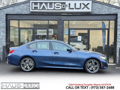 Used 2023 BMW 330i xDrive Sedan w/ Premium Package image 13