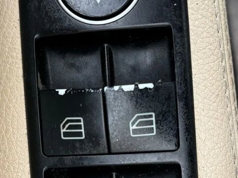 Used 2017 Mercedes-Benz CLA 250 4MATIC image 23