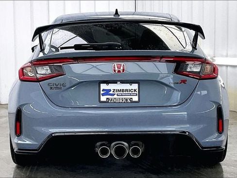 Used 2024 Honda Civic Type R image 4