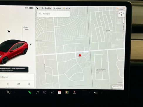 Used 2021 Tesla Model 3 Performance image 9
