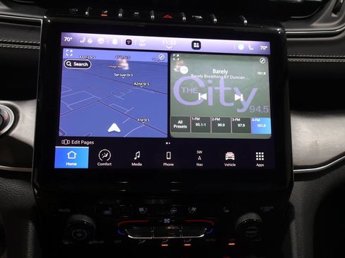 Certified 2023 Jeep Grand Cherokee L Limited w/ Luxury Tech Group II AWD/4WD image 28