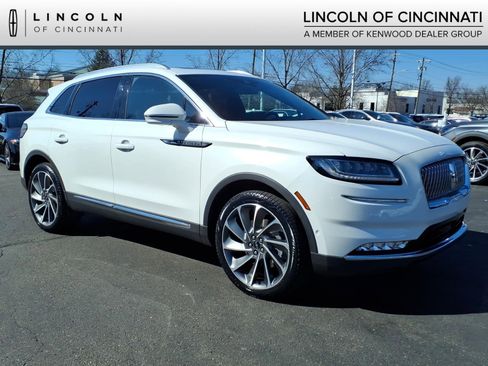 Used 2023 Lincoln Nautilus Reserve w/ Equipment Group 202A image 1