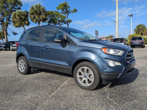 Used 2021 Ford EcoSport SE w/ SE Convenience Package FWD image 2