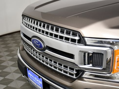 Used 2019 Ford F150 XLT w/ Equipment Group 302A Luxury AWD/4WD image 11
