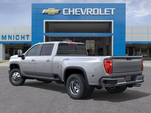 New 2026 Chevrolet Silverado 3500 LTZ image 3