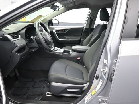 Used 2024 Toyota RAV4 LE AWD/4WD image 11