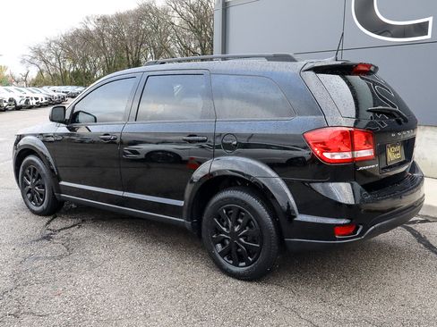 Used 2019 Dodge Journey SE image 6