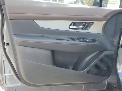 New 2025 Nissan Murano Platinum image 10