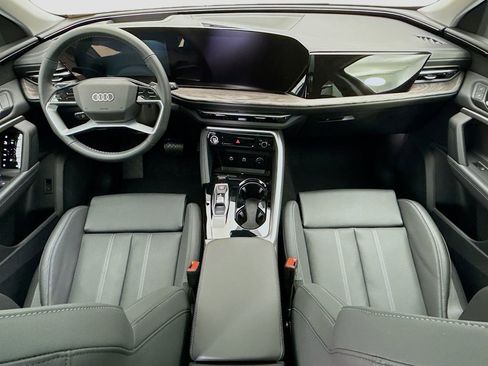 Used 2025 Audi Q5 Premium Plus w/ Premium Plus image 15