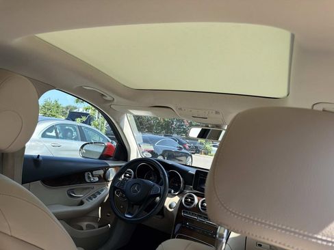 Used 2019 Mercedes-Benz GLC 300 image 10