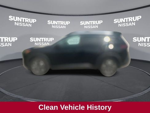 Used 2023 Nissan Rogue SV w/ SV Premium Package image 6