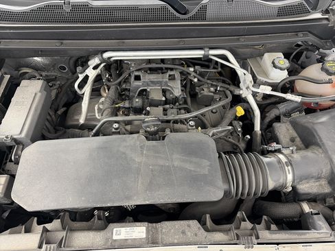 Certified 2024 Chevrolet Colorado LT w/ LT Convenience Package AWD/4WD image 11