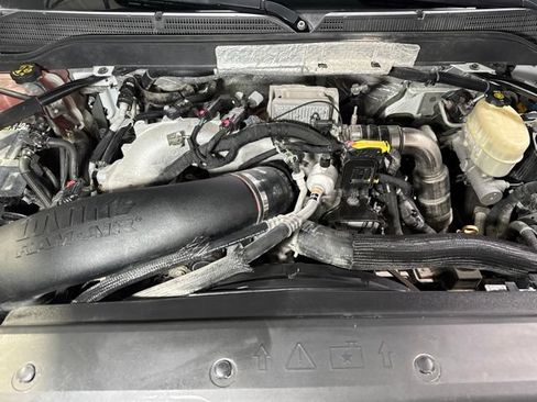 Used 2017 Chevrolet Silverado 2500 High Country w/ Duramax Plus Package AWD/4WD image 10