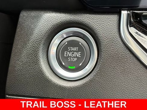 Used 2026 Chevrolet Colorado Trail Boss AWD/4WD image 25