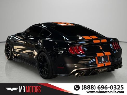 Used 2019 Ford Mustang GT Premium w/ Performance Package - Level 2 RWD image 3