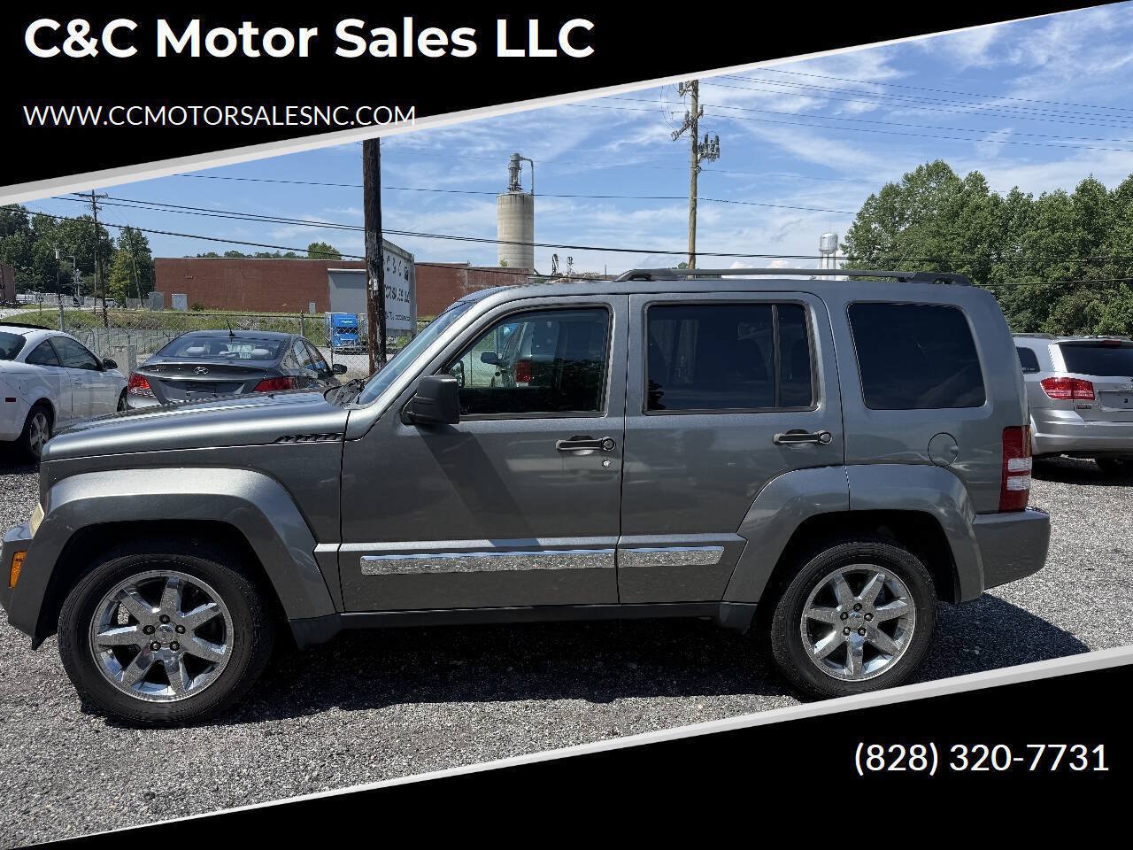 Used 2012 Jeep Liberty Sport AWD/4WD image 1