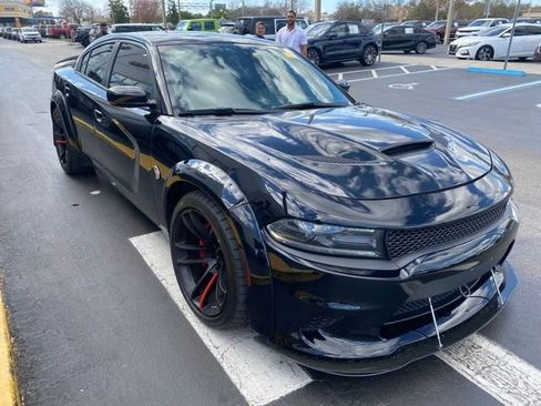 Used 2016 Dodge Charger SRT Hellcat w/ Harman/Kardon Audio Group image 2