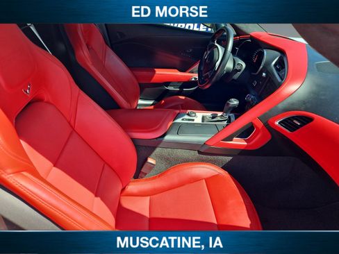 Used 2016 Chevrolet Corvette Z06 w/ 3LZ Preferred Equipment Group image 16