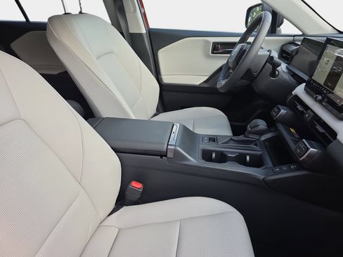 Used 2026 Toyota RAV4 XLE Premium w/ Panoramic Sun Roof Package AWD/4WD image 10