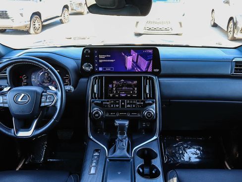 Used 2023 Lexus LX 600 4WD w/ Appearance Package image 15